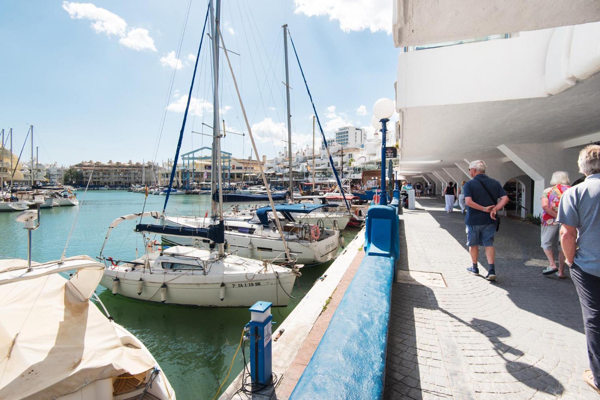 Apartamento PUERTO MARINERO en El Puerto Marina de Benalmádena en el corazón de la Costa del Sol. Exterior foto
